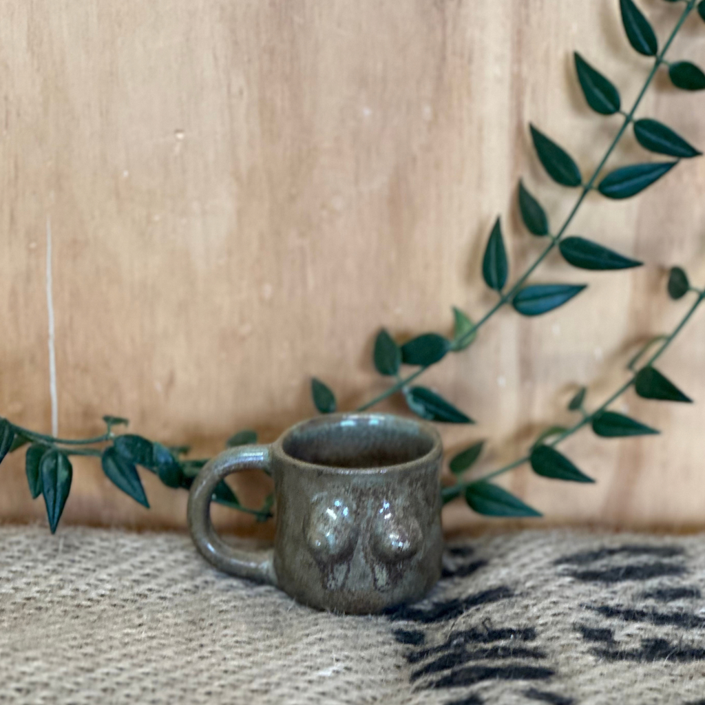 Beautiful Minis – Mini Booby Mug