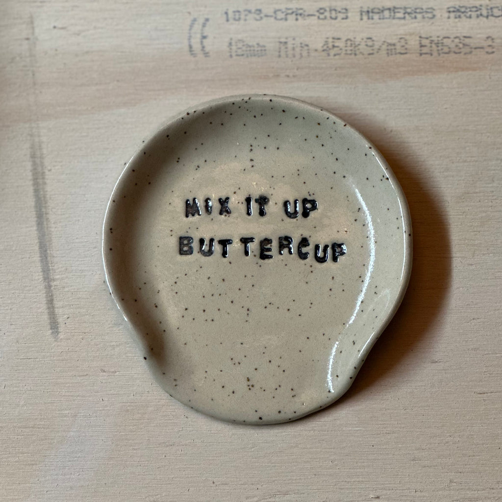 Kitchen Spoon Rests That Make You Smile