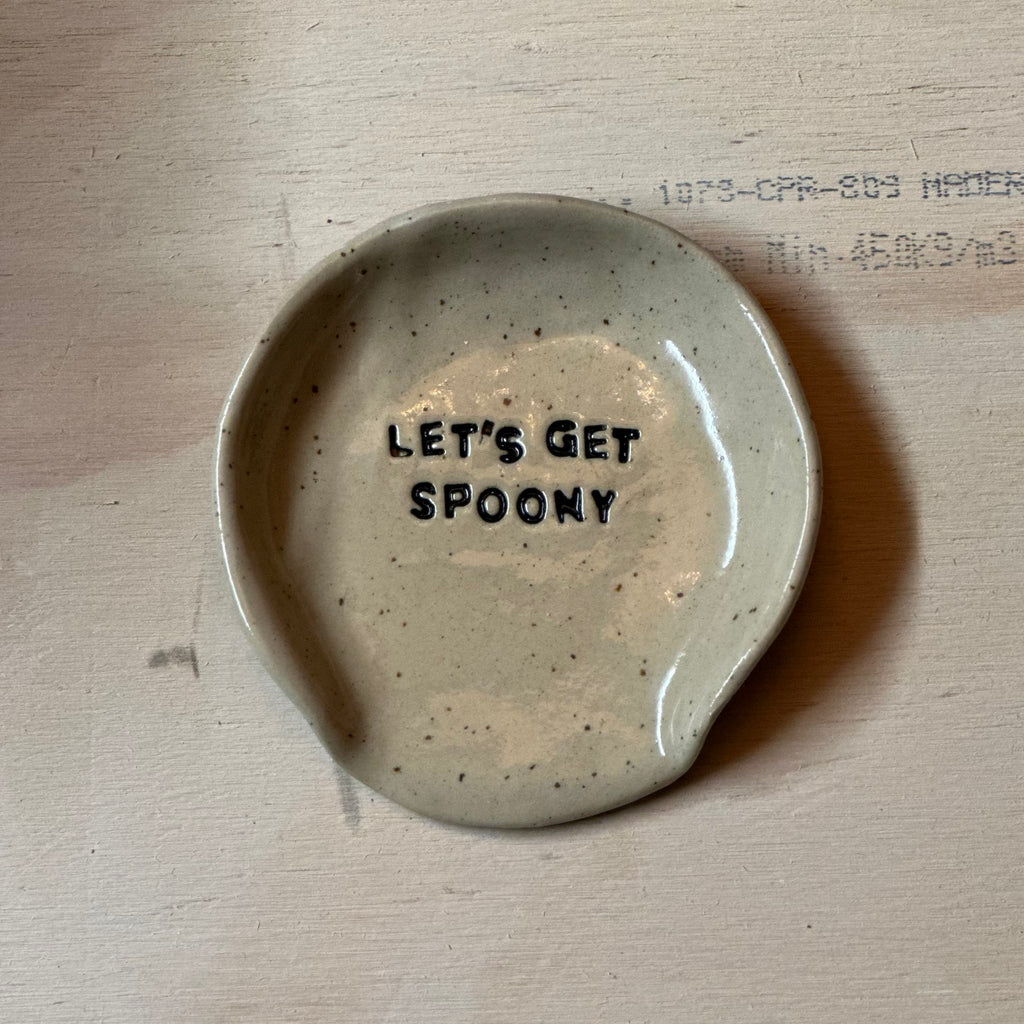 Kitchen Spoon Rests That Make You Smile